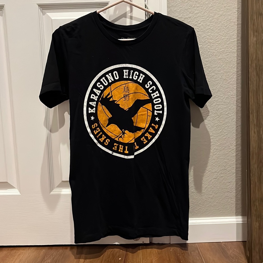 Hot Topic Haikyu!! Karasuno High School T-Shirt